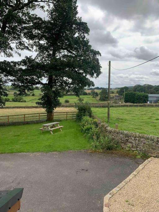 Longnor  Ivy Houseヴィラ エクステリア 写真